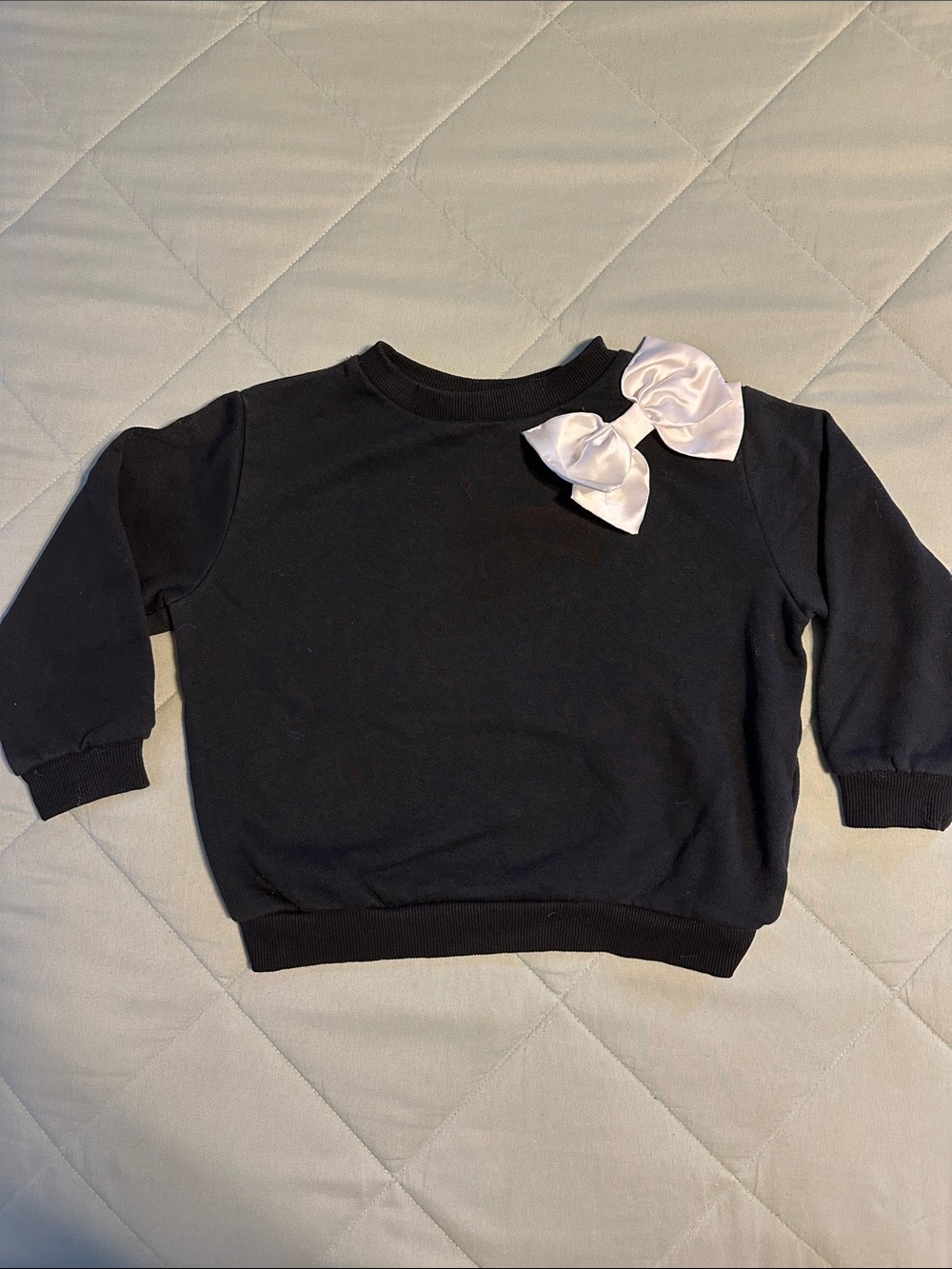 H&M Black Girls' Sweatshirt with White Bow Shoulder Accent